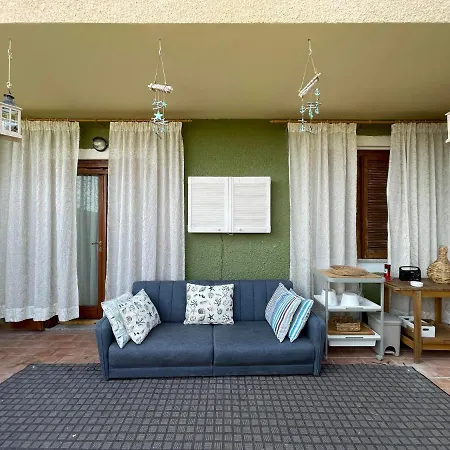 Yucca Apartment